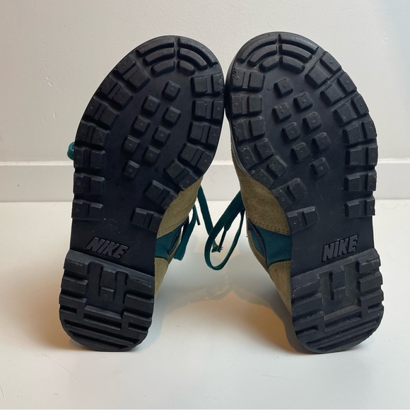 Rare VTG NIKE Swoosh High Tops Hiking Boots 90s 901202 Teal Purple Size 5 - Picture 14 of 15